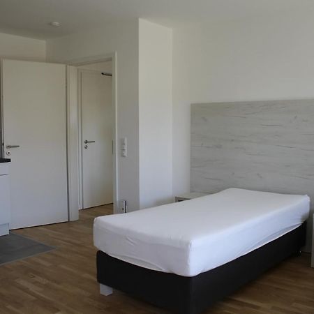 2 Zimmer Apartment Mit Bis Zu 4 Einzelbetten In Der Land Of Living 켈하임 외부 사진